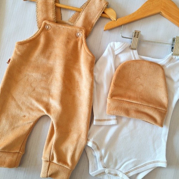 Producto - Ajuar Corduroy con Plush Terracota