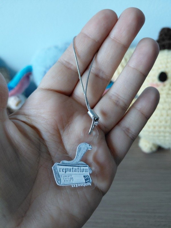 Producto - Regalitos en compras + 35.000 - Charm Taylor Swift #002