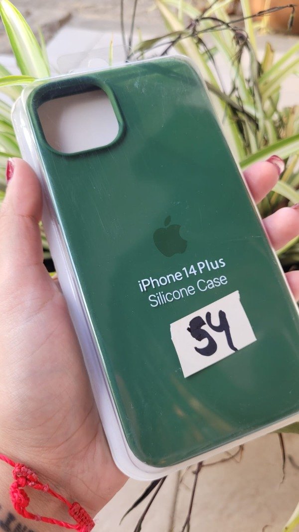 Producto - Iph 14 plus silicona case verde oscuro