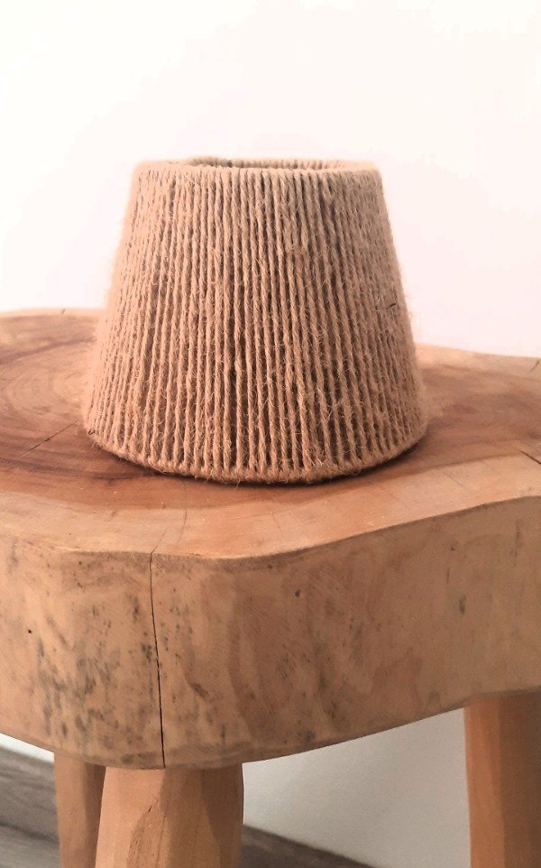 Producto - PANTALLAS DE FIBRAS NATURALES PARA VELADORES ( 9 - 14 - 11 )