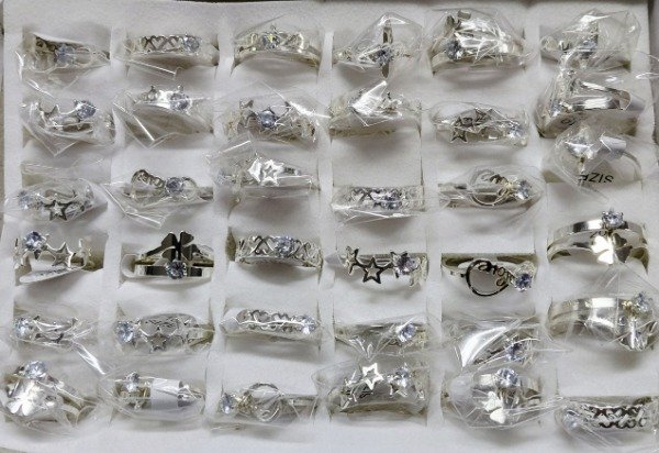 Producto - Anillo de acero blanco XYH 734 C FLA 4/26