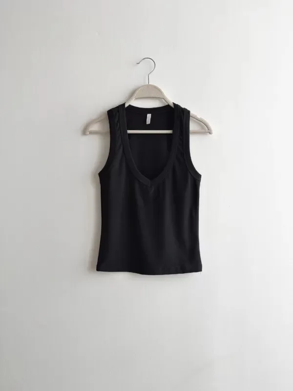 Producto - Musculosa Harriet - Por encargue - EL PRECIO PUBLICADO ES LA SEÑA - 5