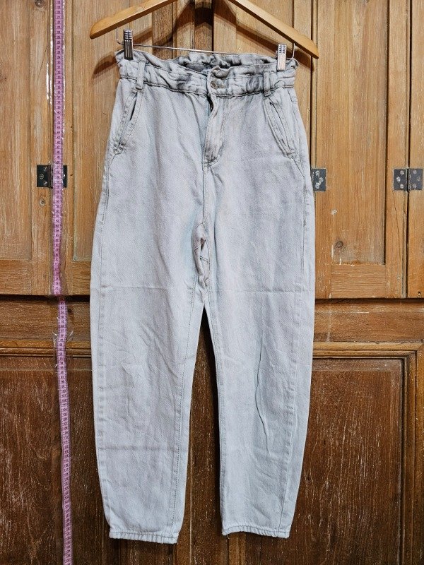 Producto - Jean Zara Gris t.22
