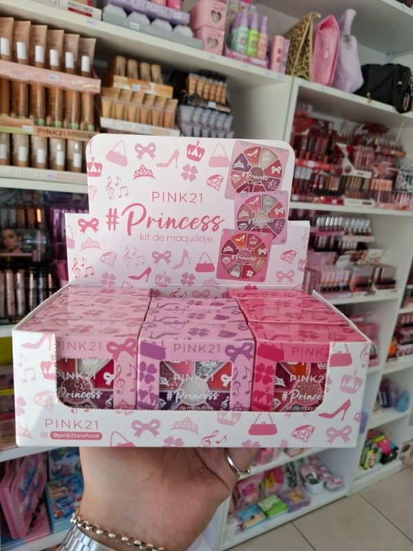 Producto - Kit de maquillaje y sombras PRINCESS pink 21