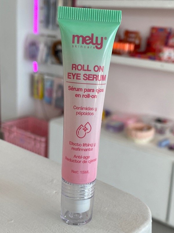 Producto - Contorno de ojos rollon