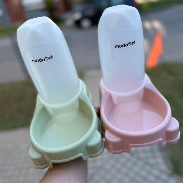 Producto - Dispensador de agua y alimento