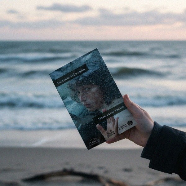 Producto - Siete casas vacías - Samanta Schewblin