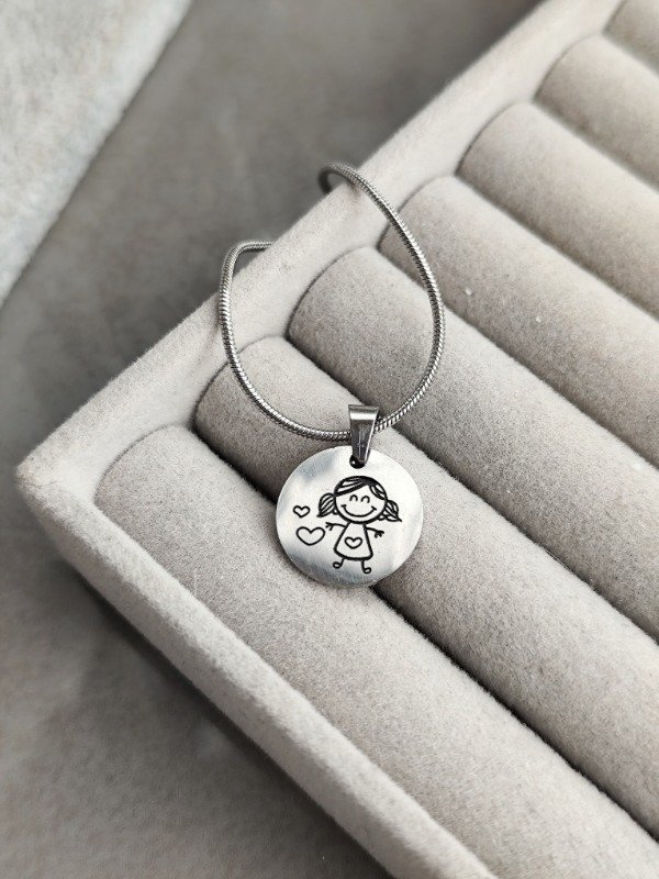 Producto - Collar Medallita Nena