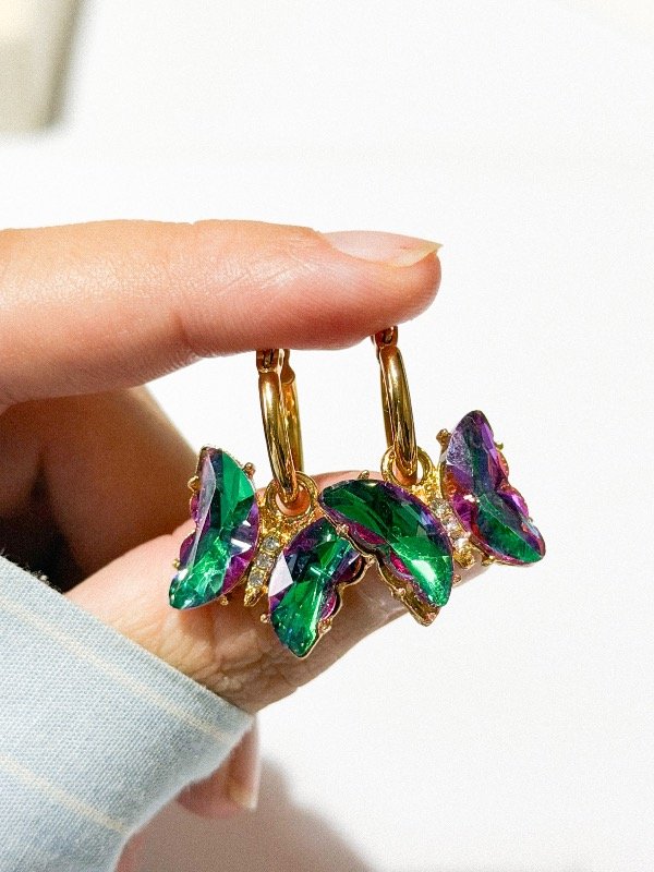 Producto - Argolla mariposa verde cristal-acero dorado