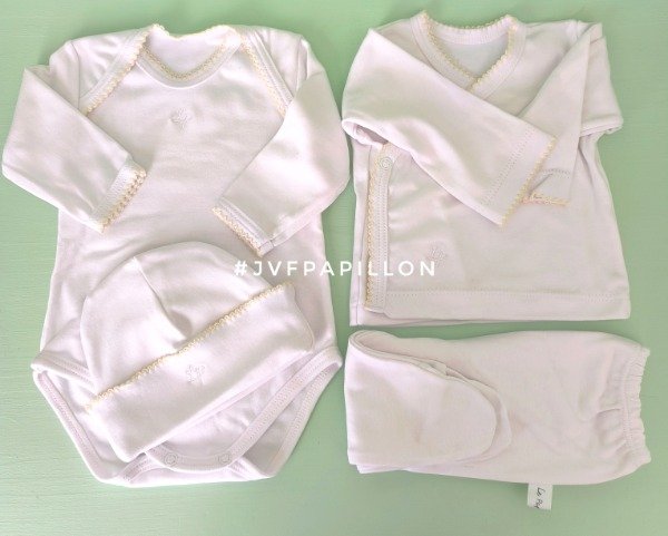 Producto - Ajuar liso beige