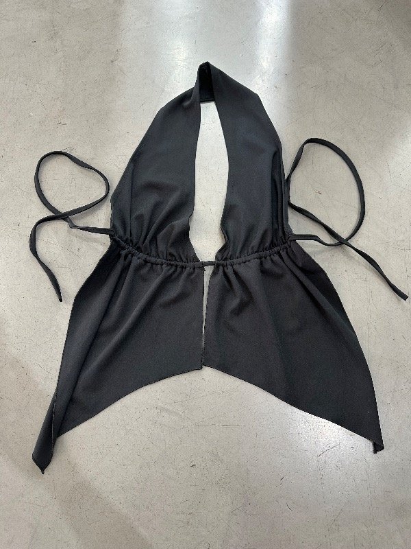 Producto - Top Black Pico