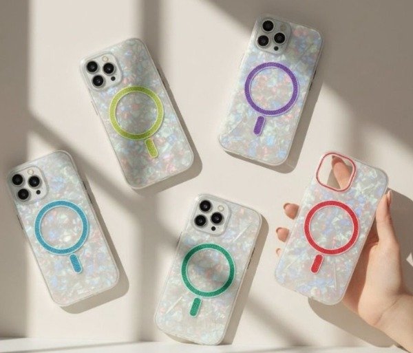 Producto - Funda Iphone 16 pro (83)