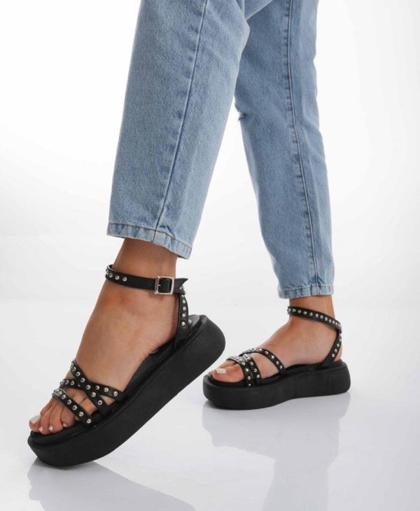 Producto - BORA BLACK TACHAS