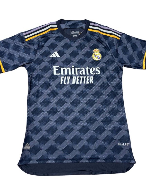 Producto - Real Madrid visitante 23/24 Version jugador - 8 Kroos - 1