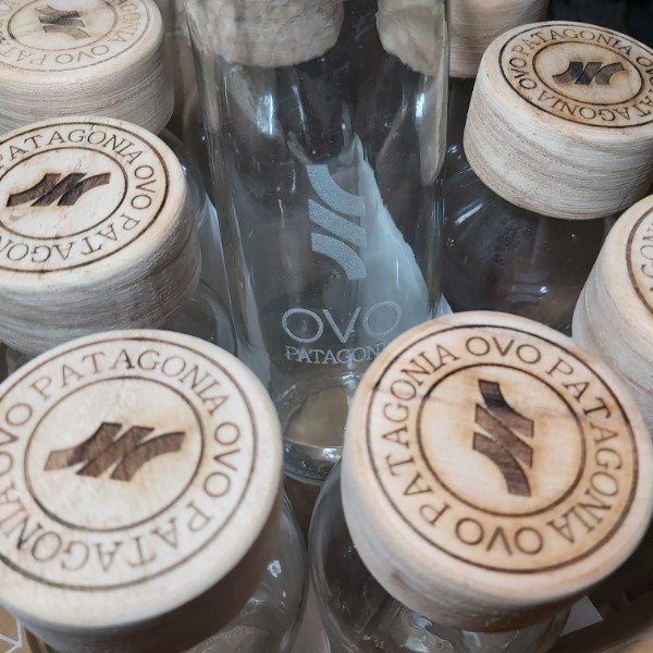 Producto - Botella de Vidrio con Tapa de Madera