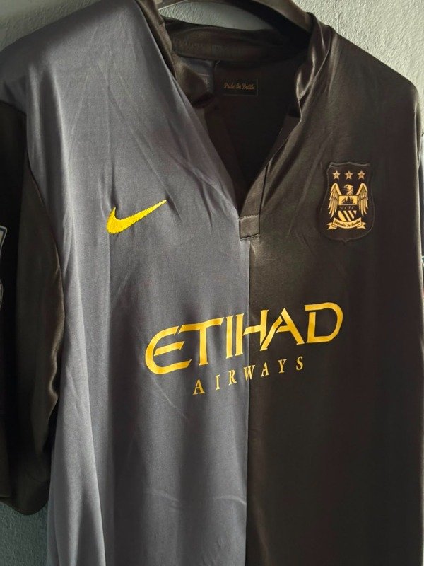Producto - CAMISETA RETRO MANCHESTER CITY SUPLENTE 2013-14 - 2