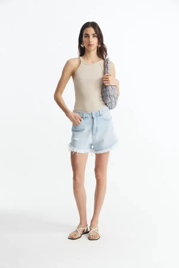Producto - SHORT MOM VERA