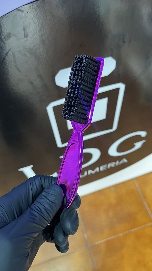 Producto - Cepillo Metalizado
