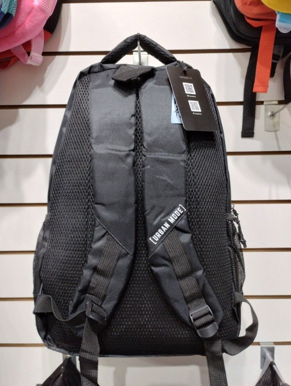 Producto - Mochila Wanderlust Urban art 33840