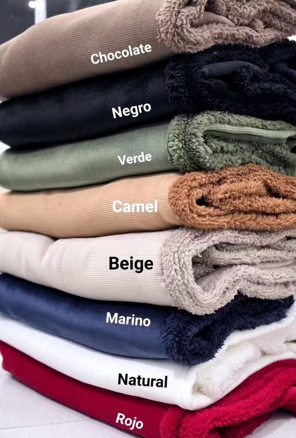 Producto - Mas ponchos con corderito