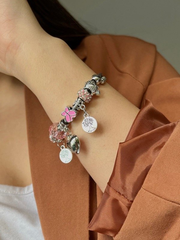 Producto - Pulsera de acero quirúrgico con dijes III