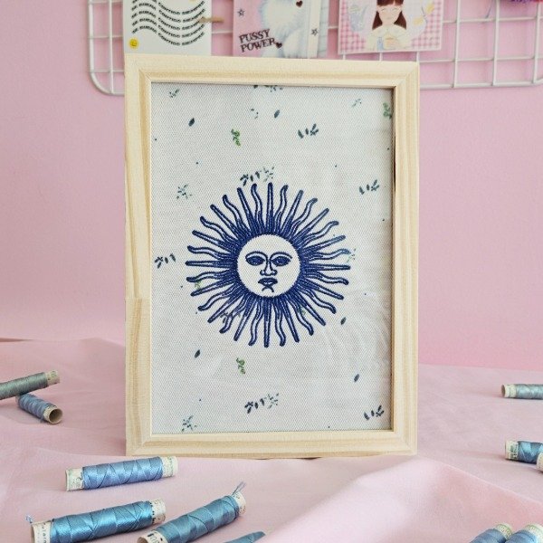 Producto - CUADRO SOL DE MAYO FONDO ESTAMPADO