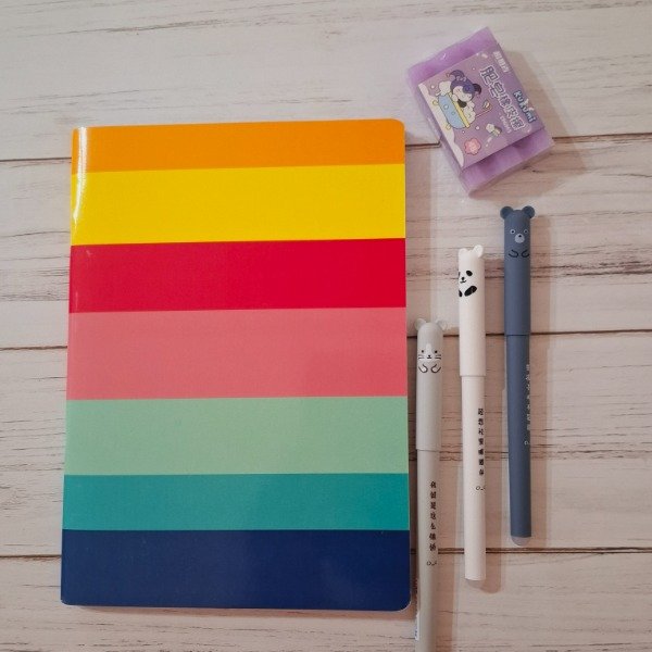 Producto - Combo cuaderno + lapicera + goma