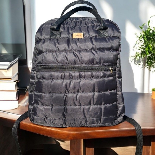 Producto - MOCHILA GRANDE MATELASSE RODA 40x33x10 CM