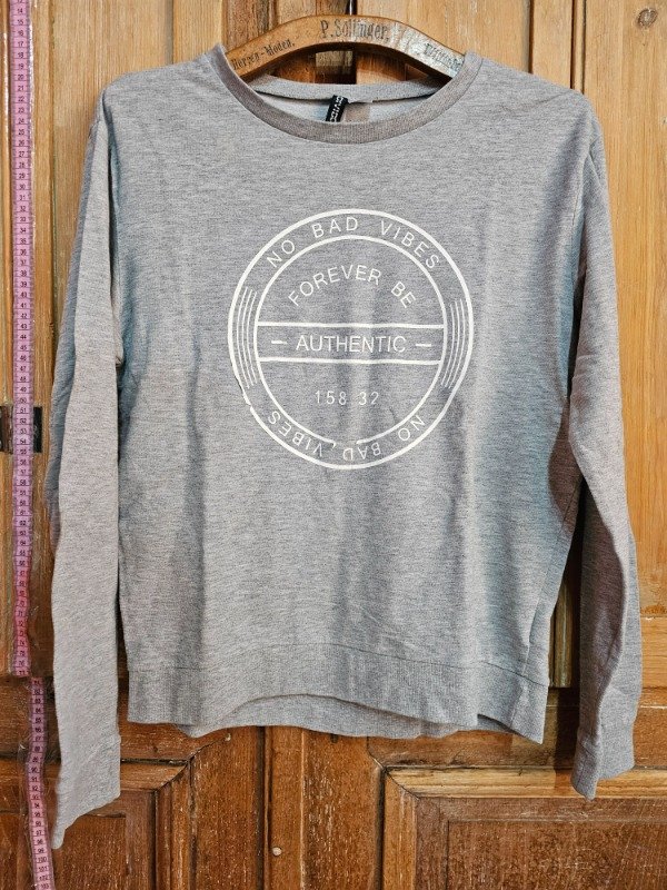 Producto - Buzo HM gris t.m