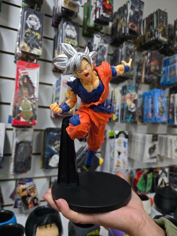 Producto - Figura Goku Ultrainstinto