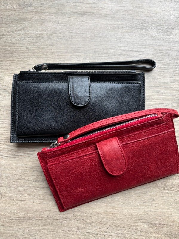 Producto - Billetera CUERO Portacelular Audrey