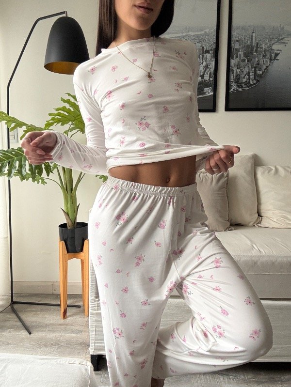 Producto - Pijama Algodon Soft Blanco con Florecitas - 2