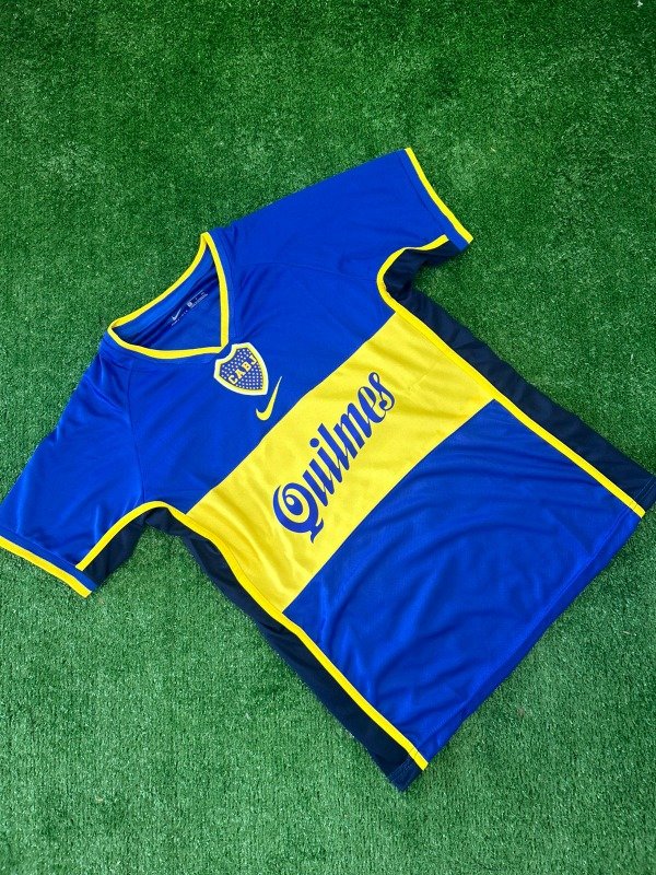 Producto - Camiseta RETRO 2001