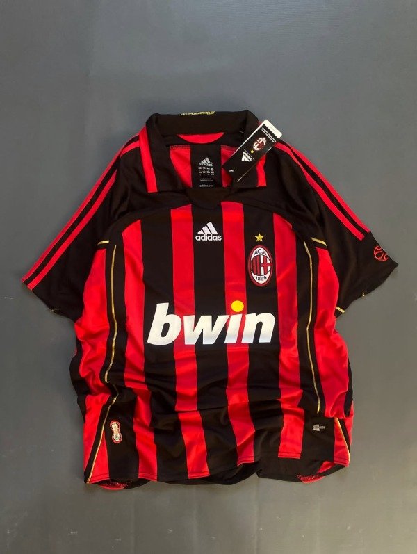 Producto - Camiseta titular Milán 2006