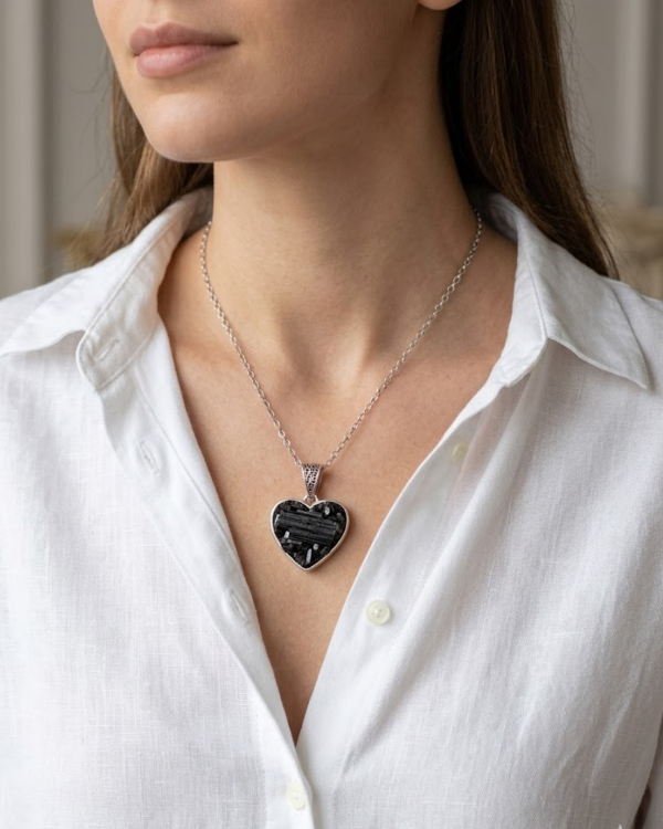 Producto - Collar Corazón Turmalina