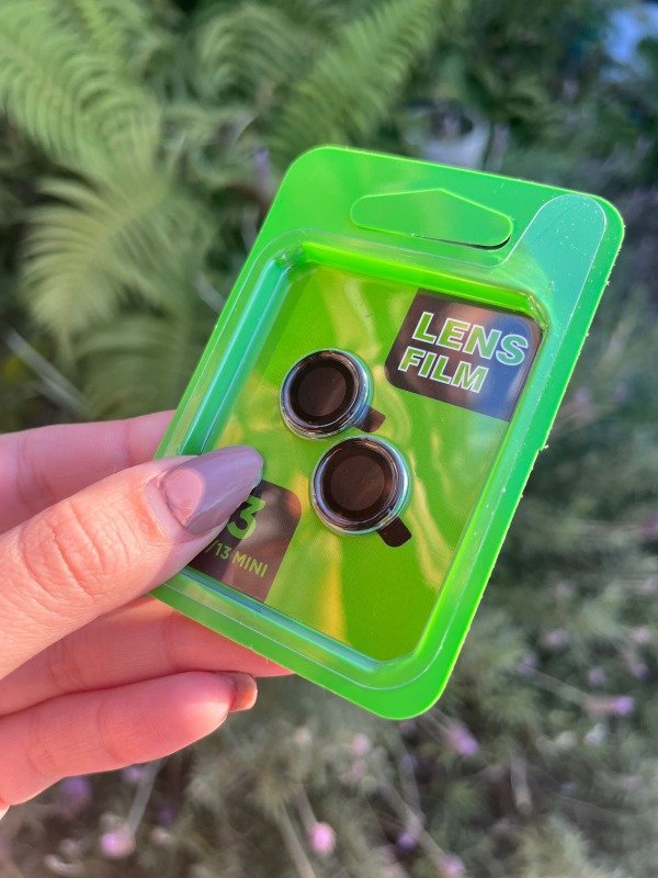 Producto - Iph 13 / 13 mini protector de camara liso negro