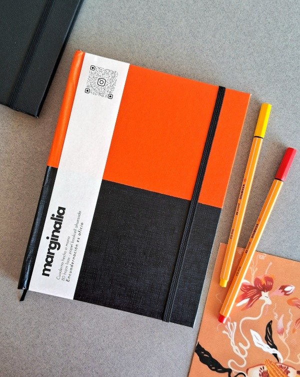 Producto - Sketchbook Negro + Anaranjado