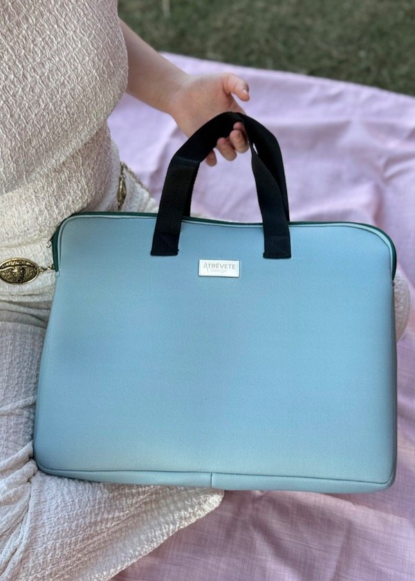 Producto - FUNDA DE NOTEBOOK - VERDE