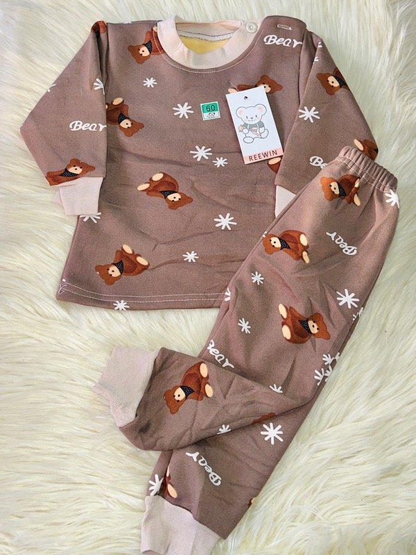 Producto - PIJAMA IMPORTADO BABY OSITO MARRÓN (CAMISETA + PANTALÓN)
