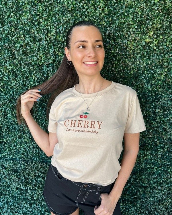 Producto - REMERA DE ALGODÓN DISEÑO BORDADO CHERRY - 0