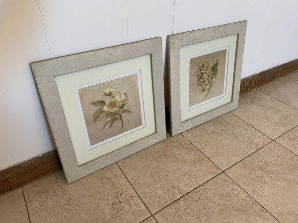 Producto - PAR CUADRITOS 31x31 MARCO DE MADERA 40x40. PRECIO POR AMBOS #9591