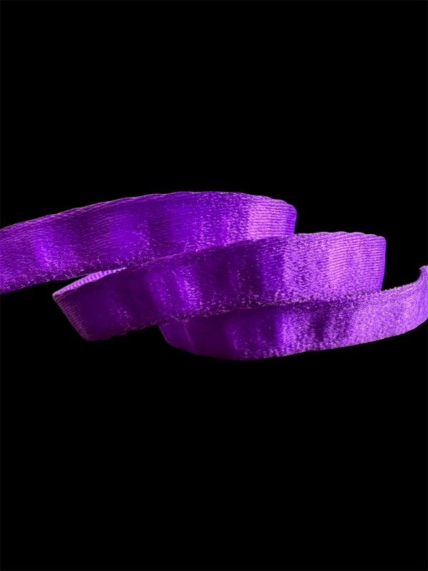 Producto - Vaina Púrpura curva importada 10 mm (1 metro)