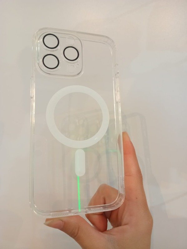 Producto - Funda Transparente Magsafe