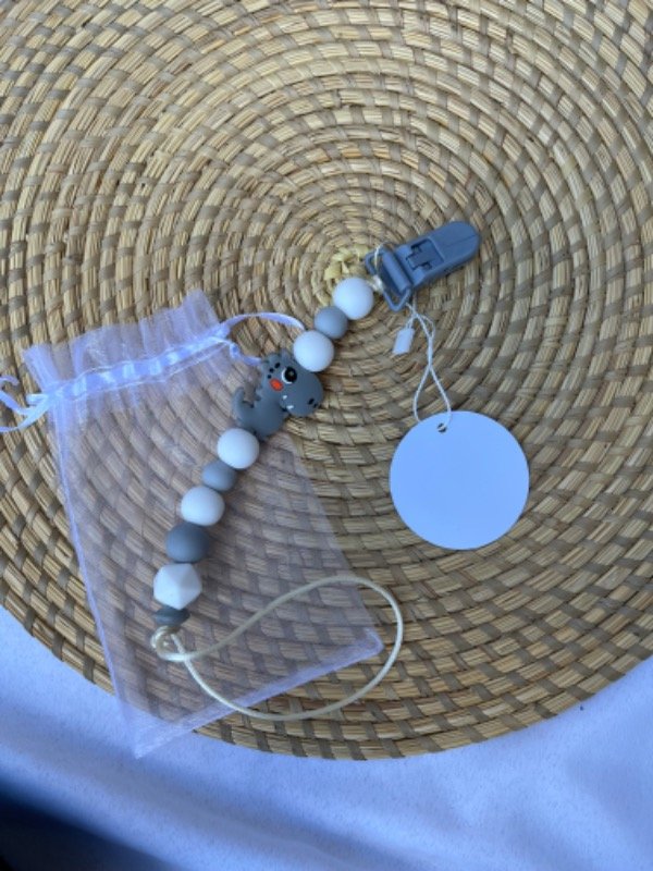 Producto - Portachupete Silicona hipo