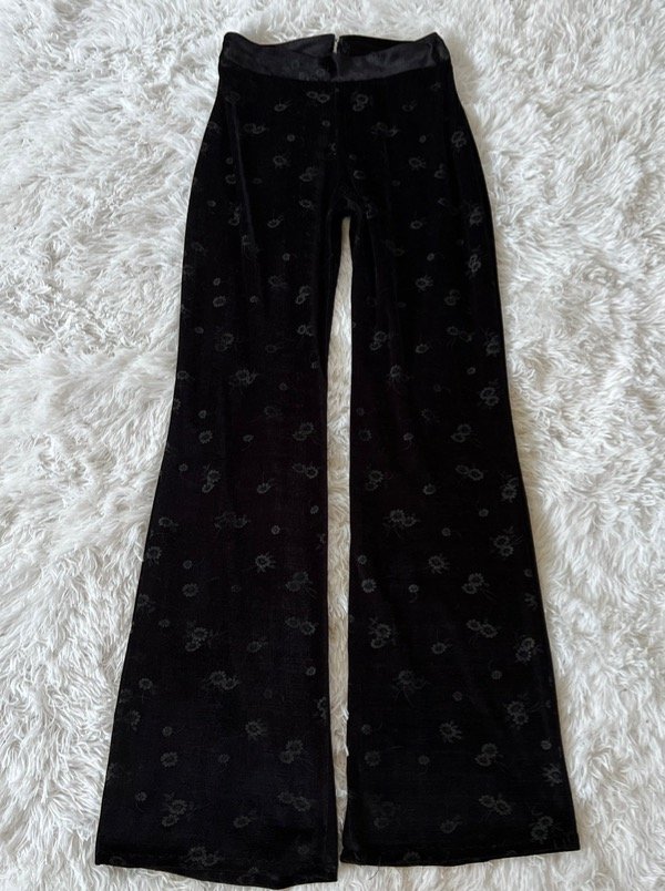 Pantalón gothic velvet talle 34-36
