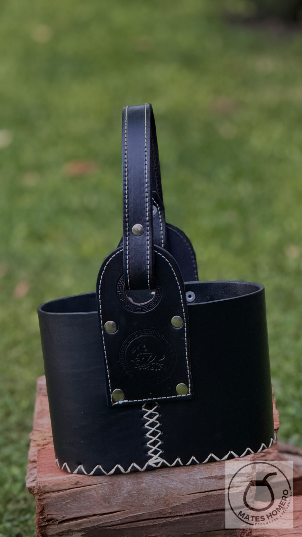 Producto - MEDIA CANASTA NEGRA DE CUERO