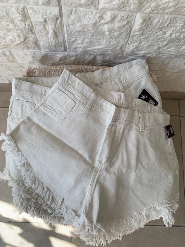 Producto - Short desflecado