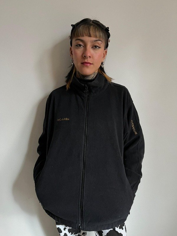 Producto - CAMPERA POLAR COLUMBIA TITANIUM FULL BLACK (XL)