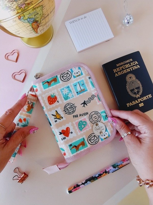 Producto - Porta Pasaporte Voyage