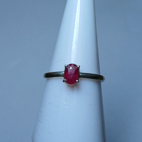 Producto - Anillo Plata 925 con rubí tratado - Talle 17